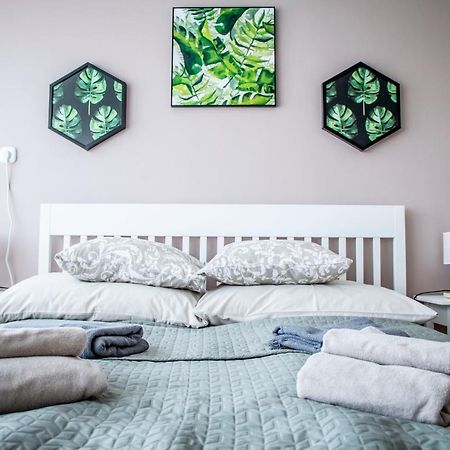 Centergom Apartment Естергом Екстериор снимка