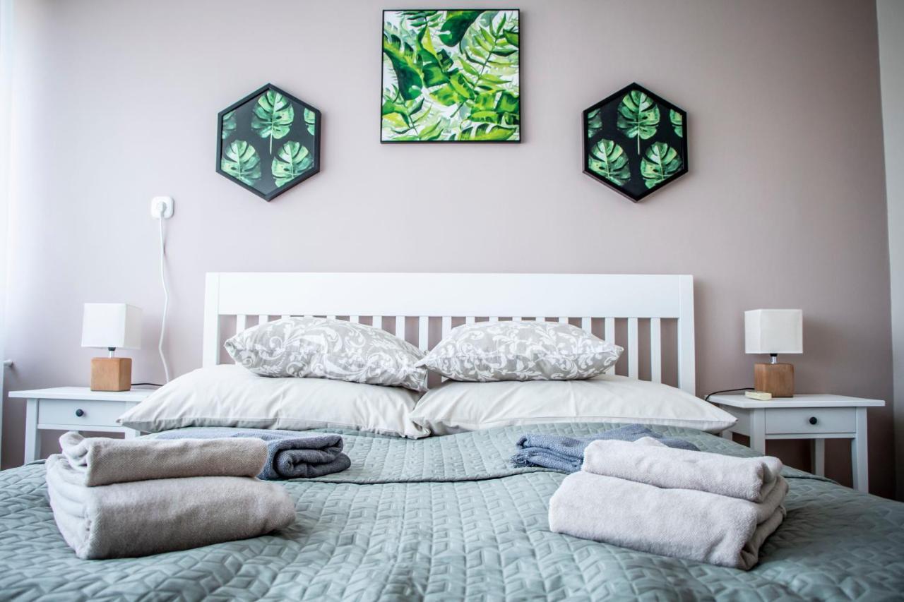 Centergom Apartment Естергом Екстериор снимка