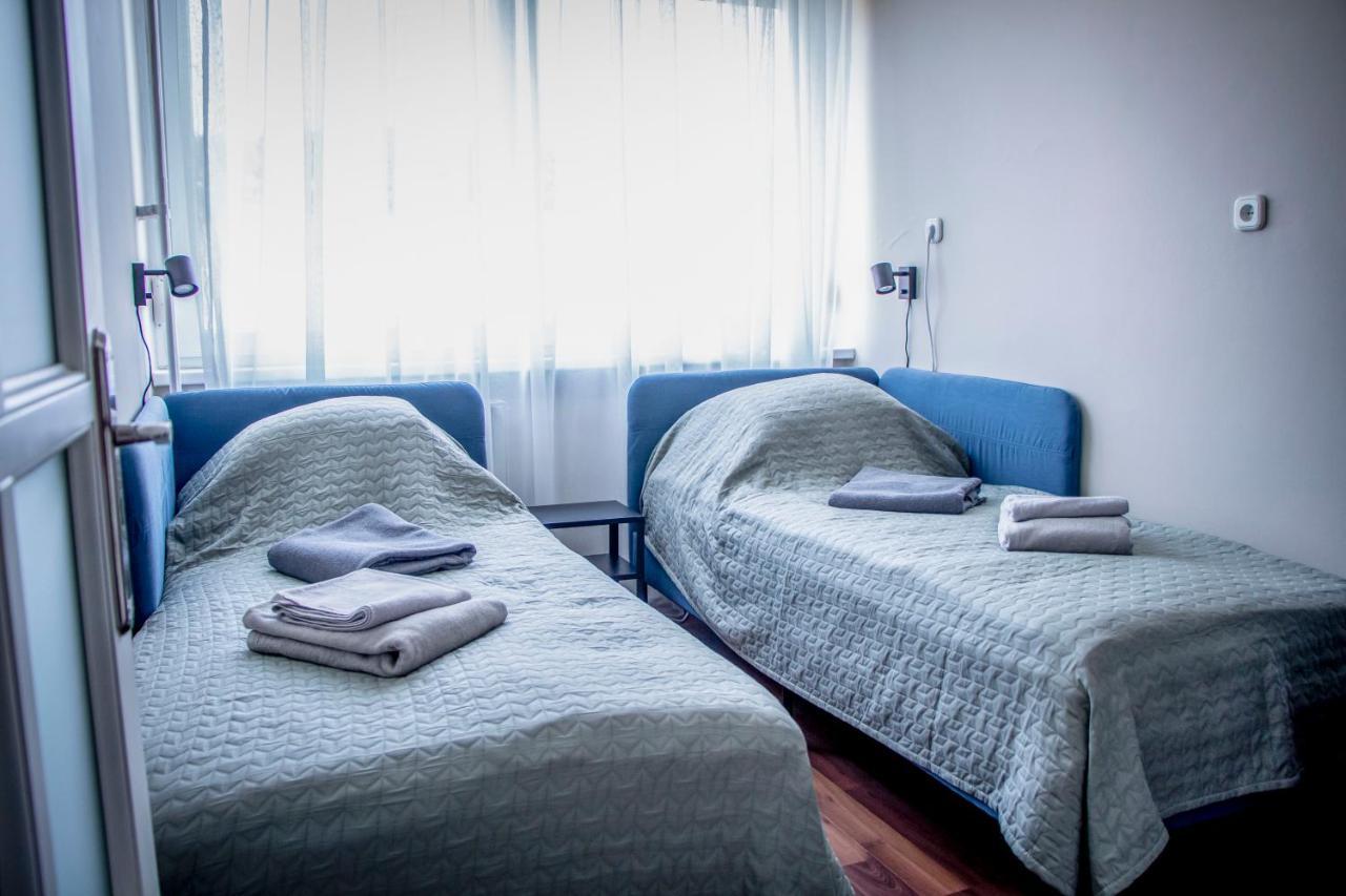 Centergom Apartment Естергом Екстериор снимка