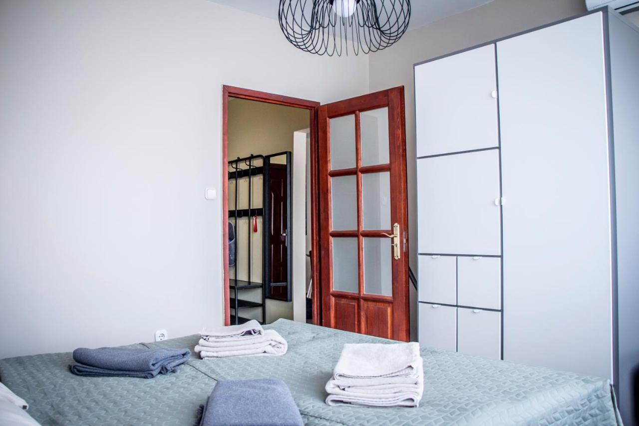 Centergom Apartment Естергом Екстериор снимка