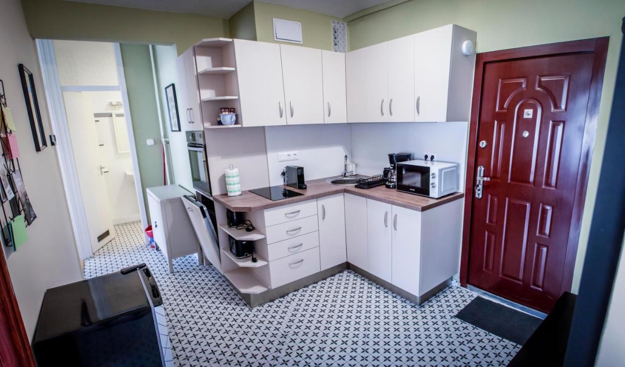 Centergom Apartment Естергом Екстериор снимка