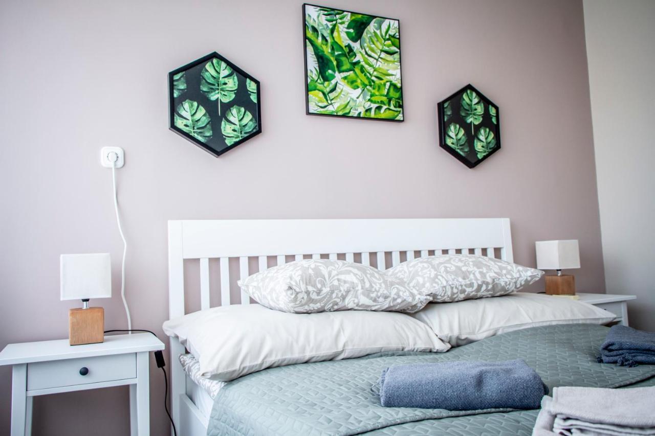 Centergom Apartment Естергом Екстериор снимка
