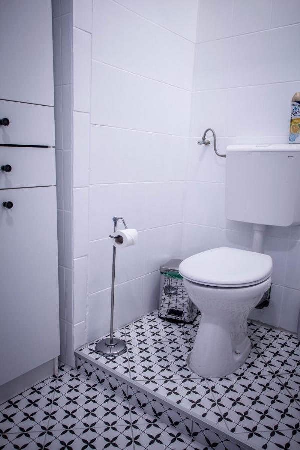 Centergom Apartment Естергом Екстериор снимка